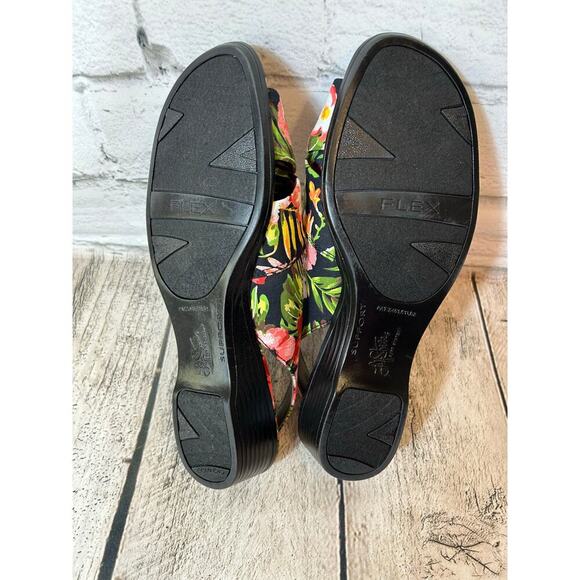 LIFESTRIDE Women’s Mimosa 2 Floral Slingback Sandals / Size: 8.5 - Picture 6 of 11